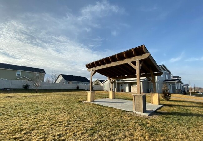 765 W Backpack Ln in Kuna, ID - Building Photo - Building Photo