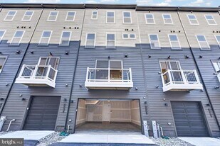 2507 Light St in Baltimore, MD - Building Photo