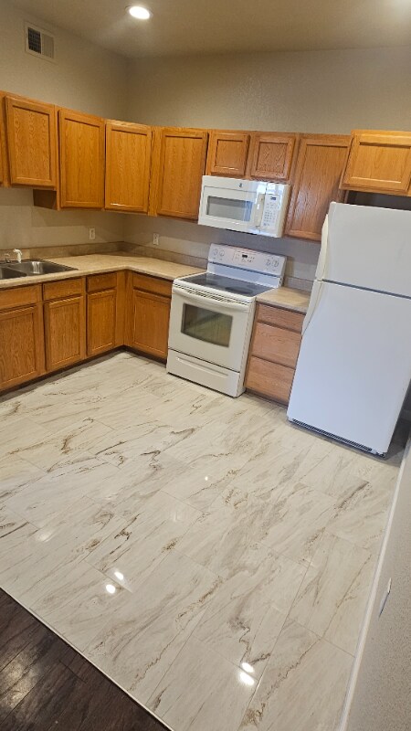 875 E 78th Ave in Denver, CO - Building Photo - Building Photo