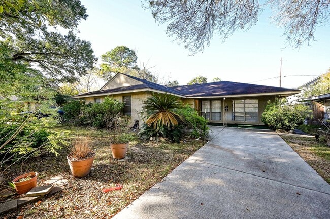 property at 10302 Woodwind Dr