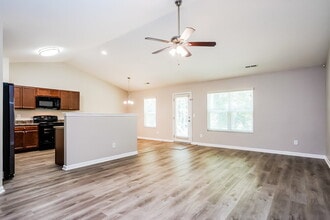 9 Badger Pass Dr in Clayton, NC - Building Photo - Building Photo