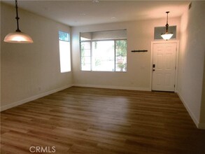 32090 Calle Marquis in Temecula, CA - Building Photo - Building Photo