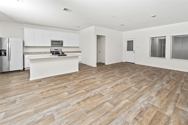 4227 Bedwyn Bay Dr in Fulshear, TX - Building Photo - Building Photo