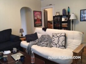 349 Pleasant St in Malden, MA - Building Photo