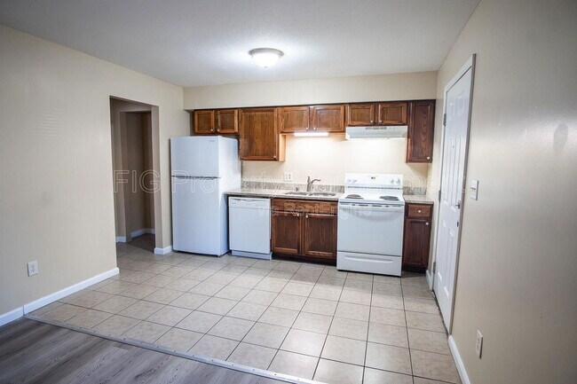 940 Chadwick Dr in Kingsport, TN - Building Photo - Building Photo