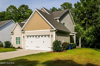 1202 Woods Ct in Morehead City, NC - Building Photo - Building Photo