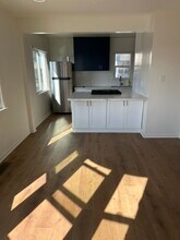 436 Rosecrans Ave, Unit A in Manhattan Beach, CA - Building Photo - Building Photo