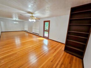 2015 Silver Leaf Dr in Spring, TX - Building Photo - Building Photo