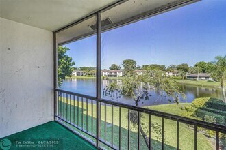 21338 Juego Cir in Boca Raton, FL - Building Photo - Building Photo