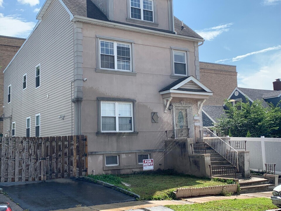 5 Little St in East Orange, NJ - Foto de edificio