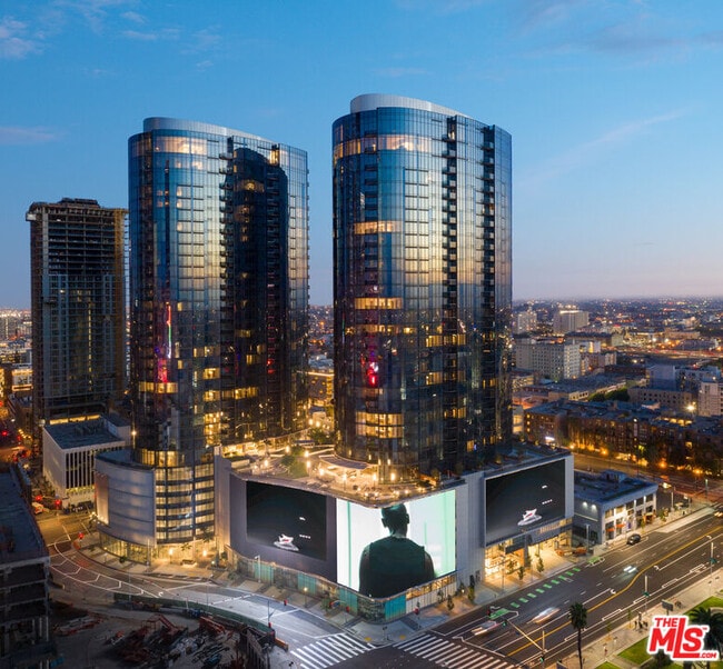 property at 1200 S Figueroa St