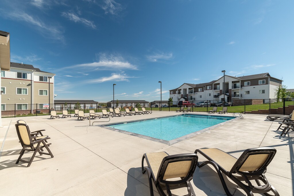 Gateway Apartments Rapid City, SD Apartments