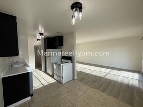 129-191 Hilborn St in Vallejo, CA - Building Photo - Building Photo