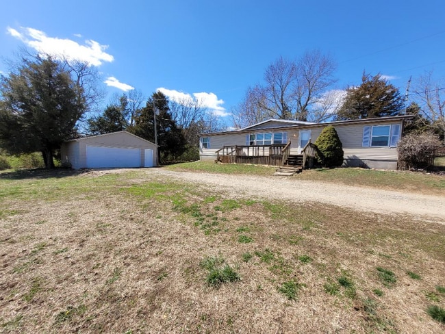 property at 3841 SE 85th St
