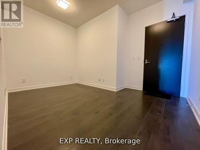 195 Bonis Ave in Toronto, ON - Building Photo - Building Photo