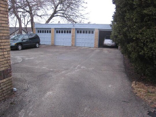720 N Gardiner Ave in Rockford, IL - Building Photo - Building Photo
