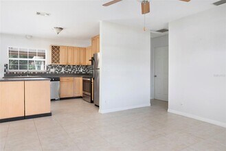 4750 68th St N in St. Petersburg, FL - Building Photo - Building Photo