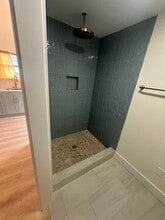 102 Saco Ave in Old Orchard Beach, ME - Building Photo - Building Photo