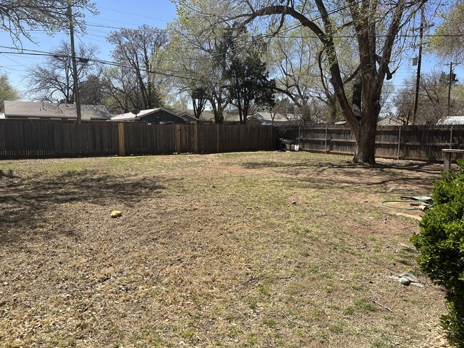 3303 28th St in Lubbock, TX - Building Photo - Building Photo