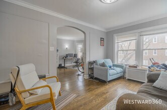 6510 N Hamilton Ave in Chicago, IL - Building Photo - Building Photo