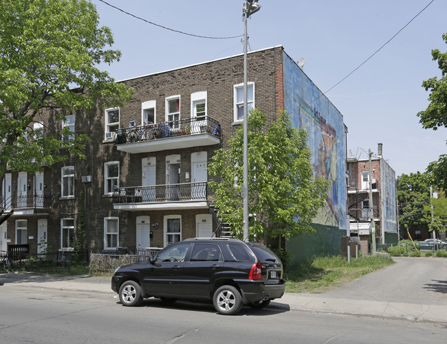 307 4e in Montréal, QC - Building Photo - Primary Photo