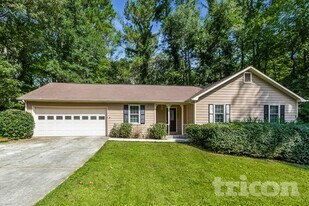 1430 Hillside Pl SE in Conyers, GA - Building Photo