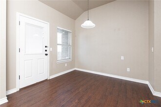 502 Sladecek Dr in Killeen, TX - Building Photo - Building Photo