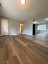 101 Ivey Ct in Jacksonville, NC - Building Photo - Building Photo