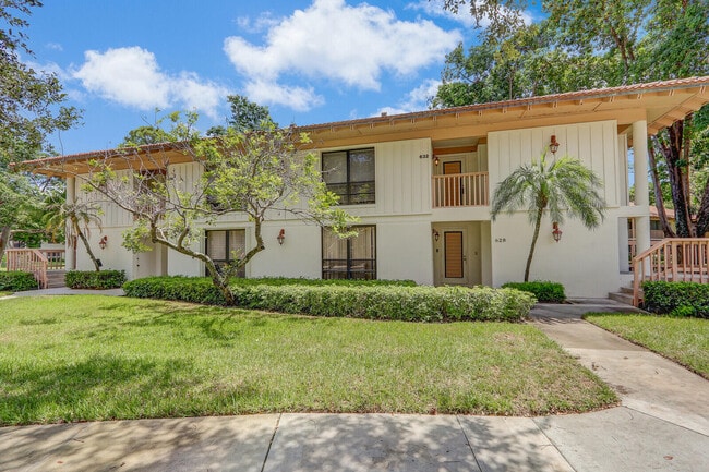 property at 632 Brackenwood Cove