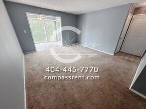 1107 Natchez Trace in Atlanta, GA - Building Photo - Building Photo