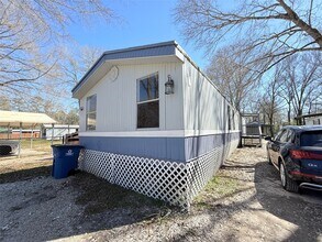 23516 Patricia Ln in New Caney, TX - Building Photo - Building Photo