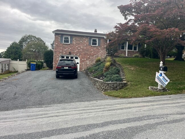 property at 429 Penn St