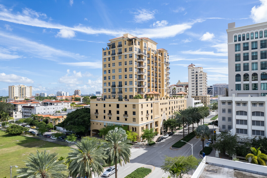 The Ponce de Leon in Coral Gables, FL - Foto de edificio