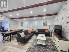 460 Wellington St in Gravenhurst, ON - Building Photo - Building Photo