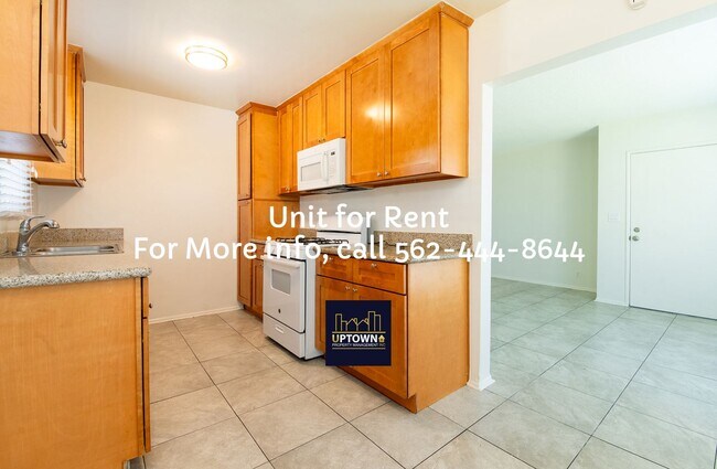 property at 1130 W Broadway
