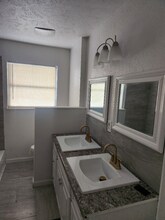 1103 Camden Rd in Pasadena, TX - Building Photo - Building Photo