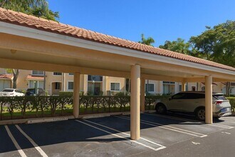 1707 Village Blvd in West Palm Beach, FL - Building Photo - Building Photo