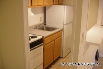 62 Boylston St in Boston, MA - Building Photo - Building Photo