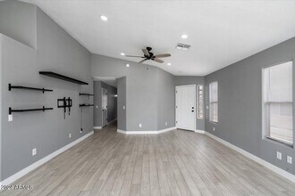 1671 E Milky Way in Gilbert, AZ - Building Photo - Building Photo