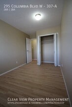 295 Columbia Blvd W in Lethbridge, AB - Building Photo - Building Photo
