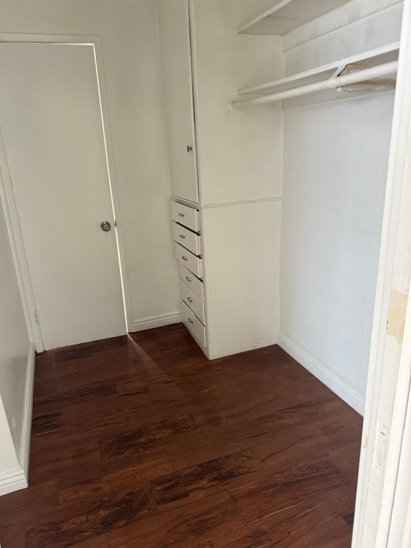 749 S Berendo St in Los Angeles, CA - Building Photo - Building Photo