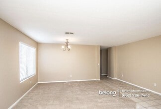 2215 W Nancy Ln in Phoenix, AZ - Building Photo - Building Photo