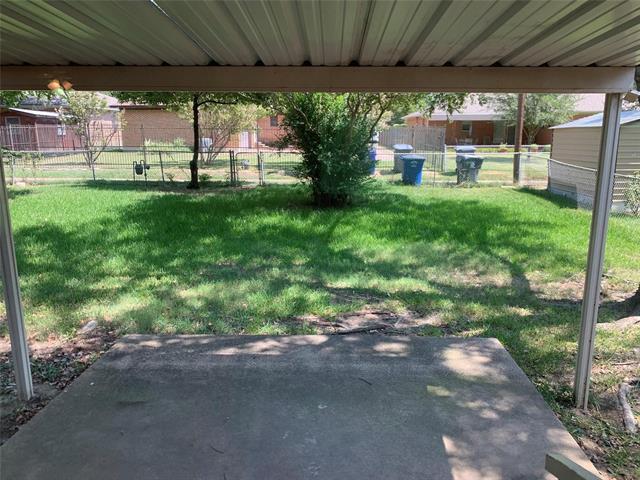 2439 Dorrington Dr in Dallas, TX - Building Photo - Building Photo