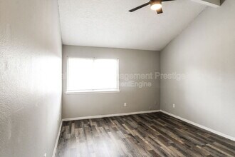 2256 Gemini St in Houston, TX - Foto de edificio - Building Photo