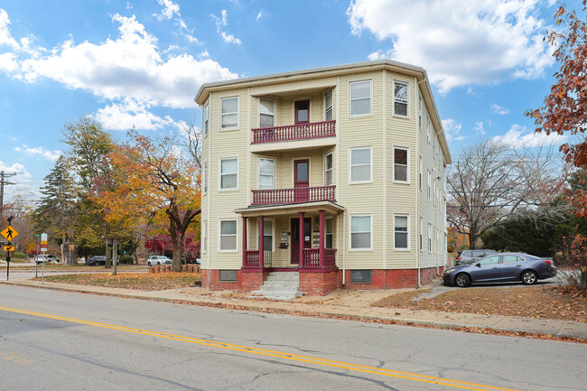 195-197 County St in Attleboro, MA - Building Photo - Building Photo