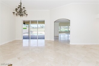 273 Monterey Dr in Naples, FL - Building Photo - Building Photo