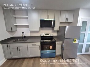 241 Main St in Florence, KY - Building Photo - Building Photo