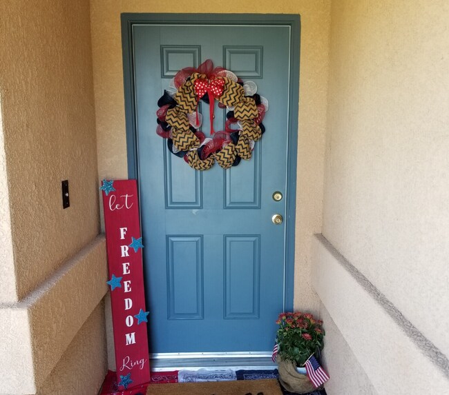 2756 Chardonnay Ln in Wasco, CA - Foto de edificio - Building Photo