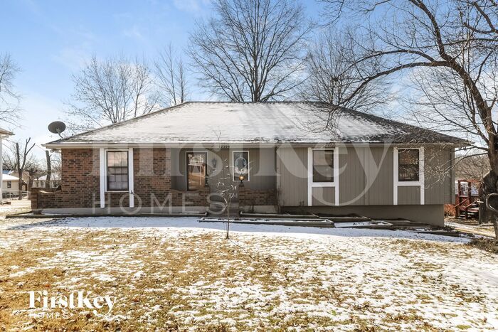 12309 E 59th St in Kansas City, MO - Building Photo