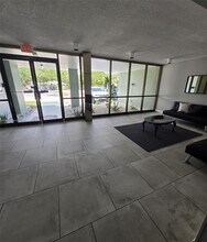 2771 Taft St in Hollywood, FL - Building Photo - Building Photo